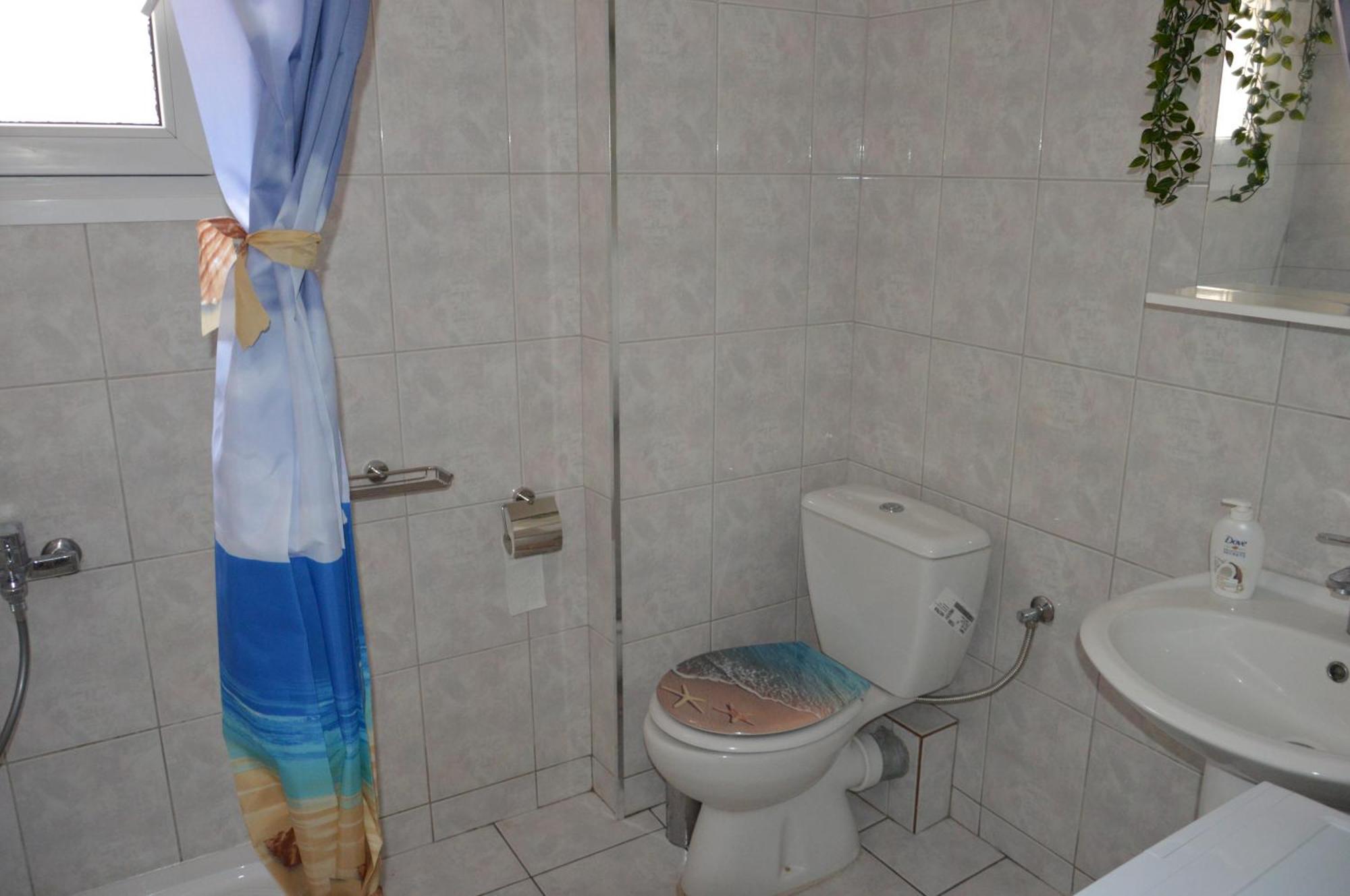 Daisy Apartment Аспровалта Екстериор снимка